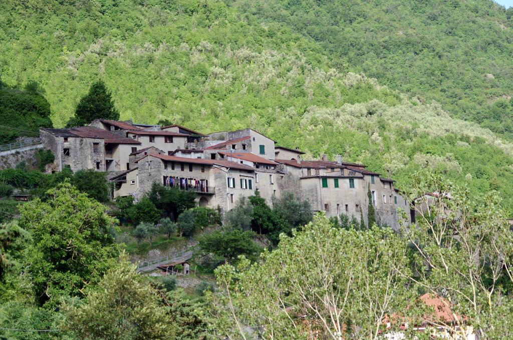 Agriturismo Mulino Del Castello Nasino Экстерьер фото